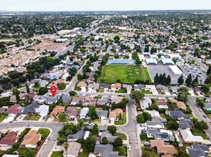 4070 Deer Trail Way, Sacramento, CA 95823 Photo