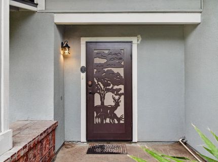 4070 Deer Trail Way, Sacramento, CA 95823 Photo