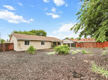 3916 Bairnsdale Way, Sacramento, CA 95826 Photo