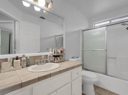 2145 Northridge Dr, Modesto, CA 95350 Photo