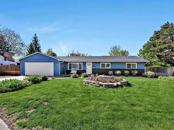 10818 W Marlinwood Dr, Boise, ID 83713