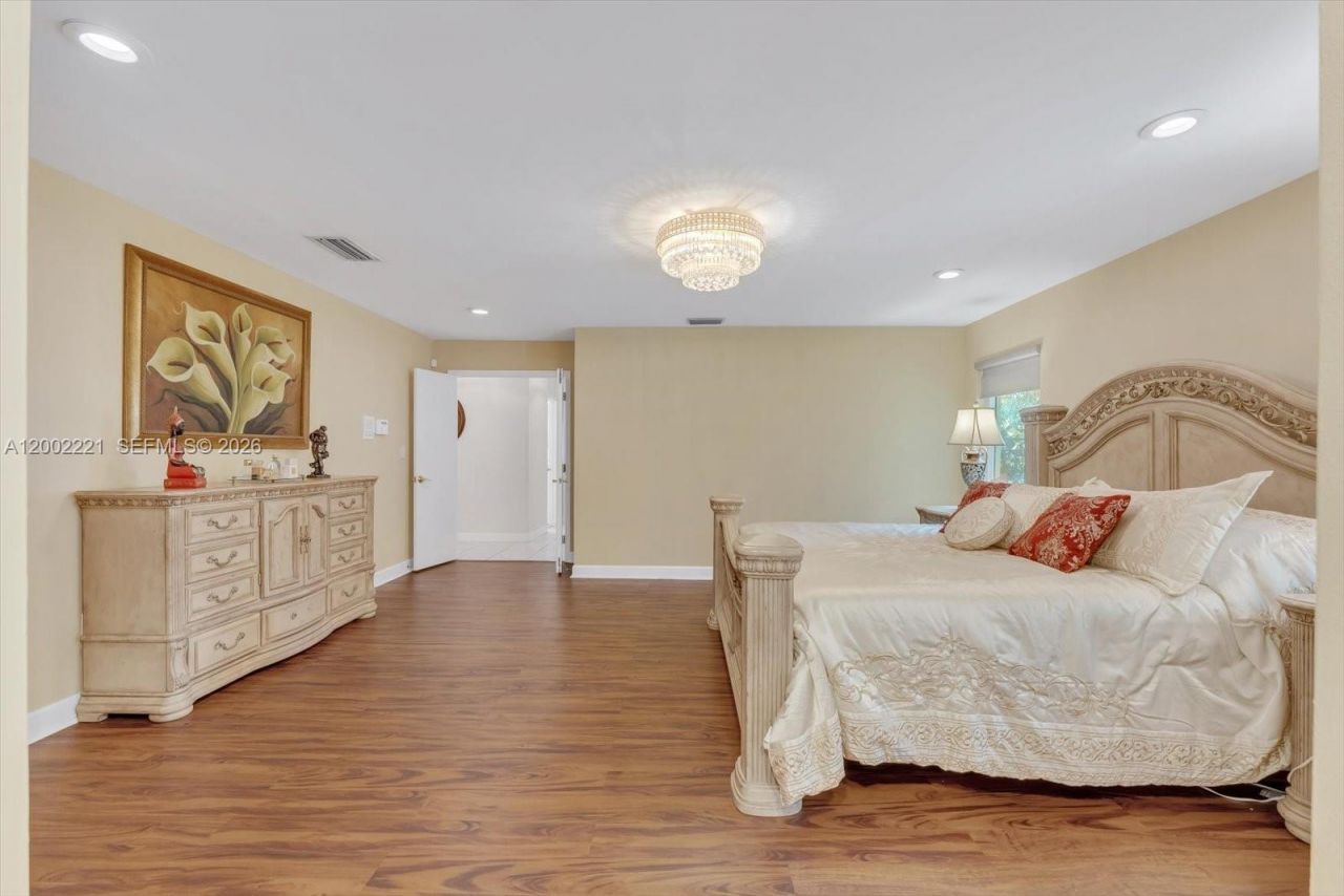 9941 SW 143rd St , Miami, FL 33176 Photo