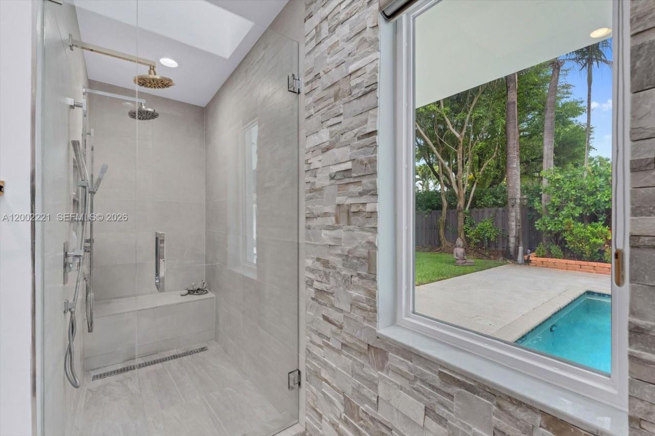 9941 SW 143rd St , Miami, FL 33176 Photo