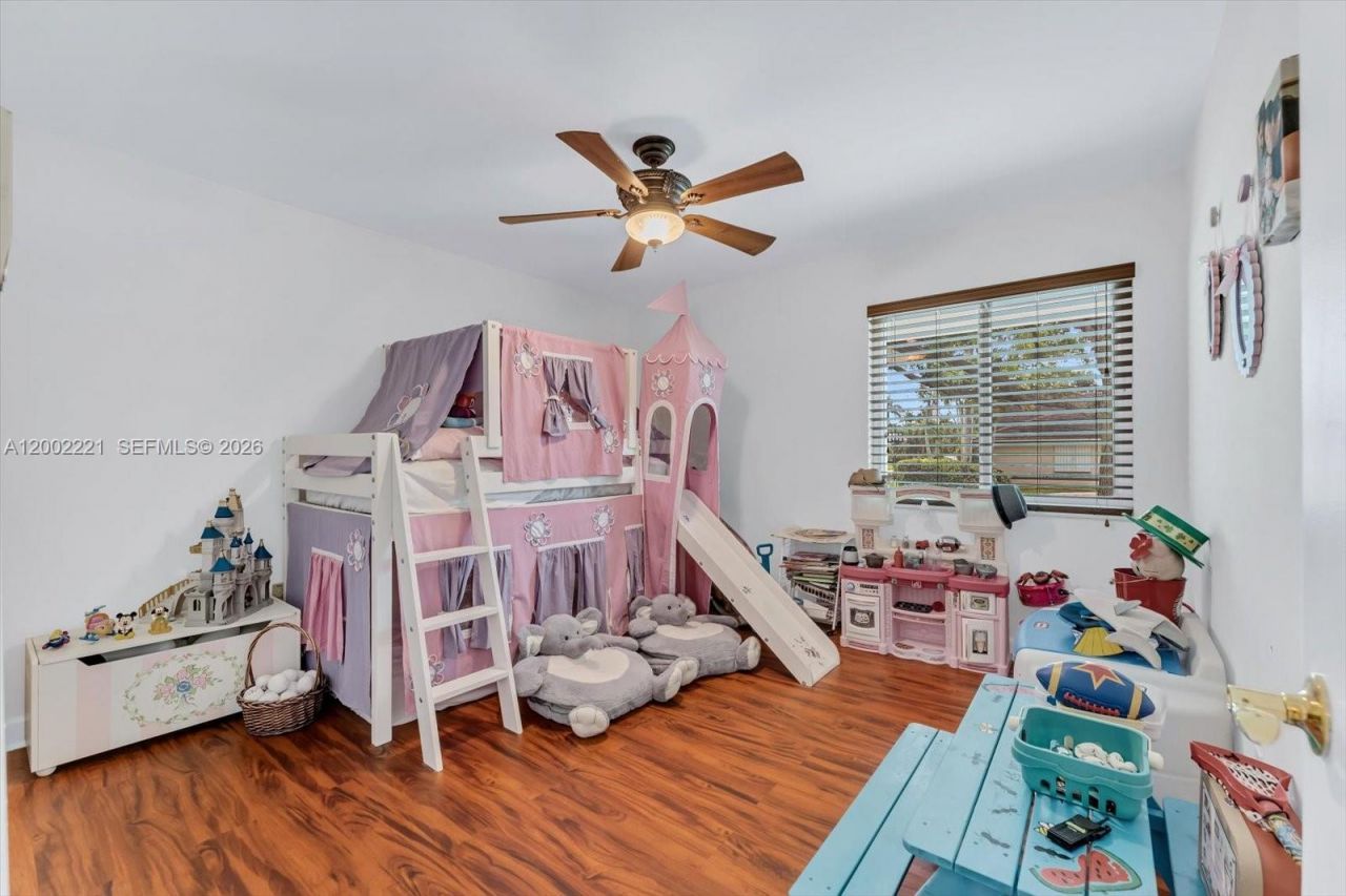 9941 SW 143rd St, Miami, FL 33176 Photo