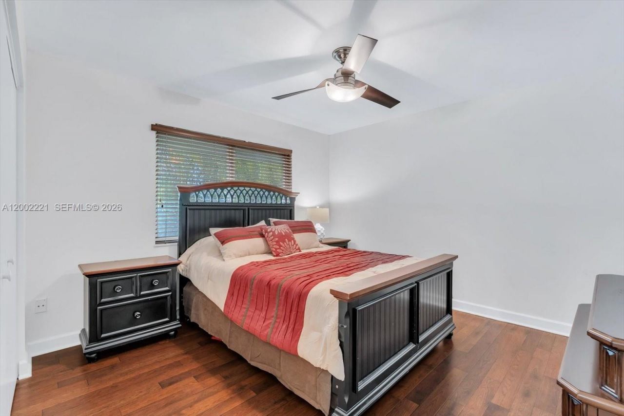 9941 SW 143rd St , Miami, FL 33176 Photo