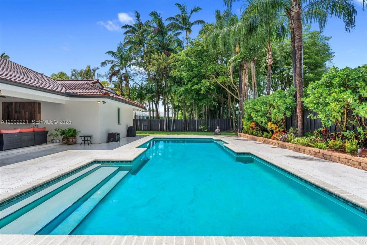 9941 SW 143rd St , Miami, FL 33176 Photo