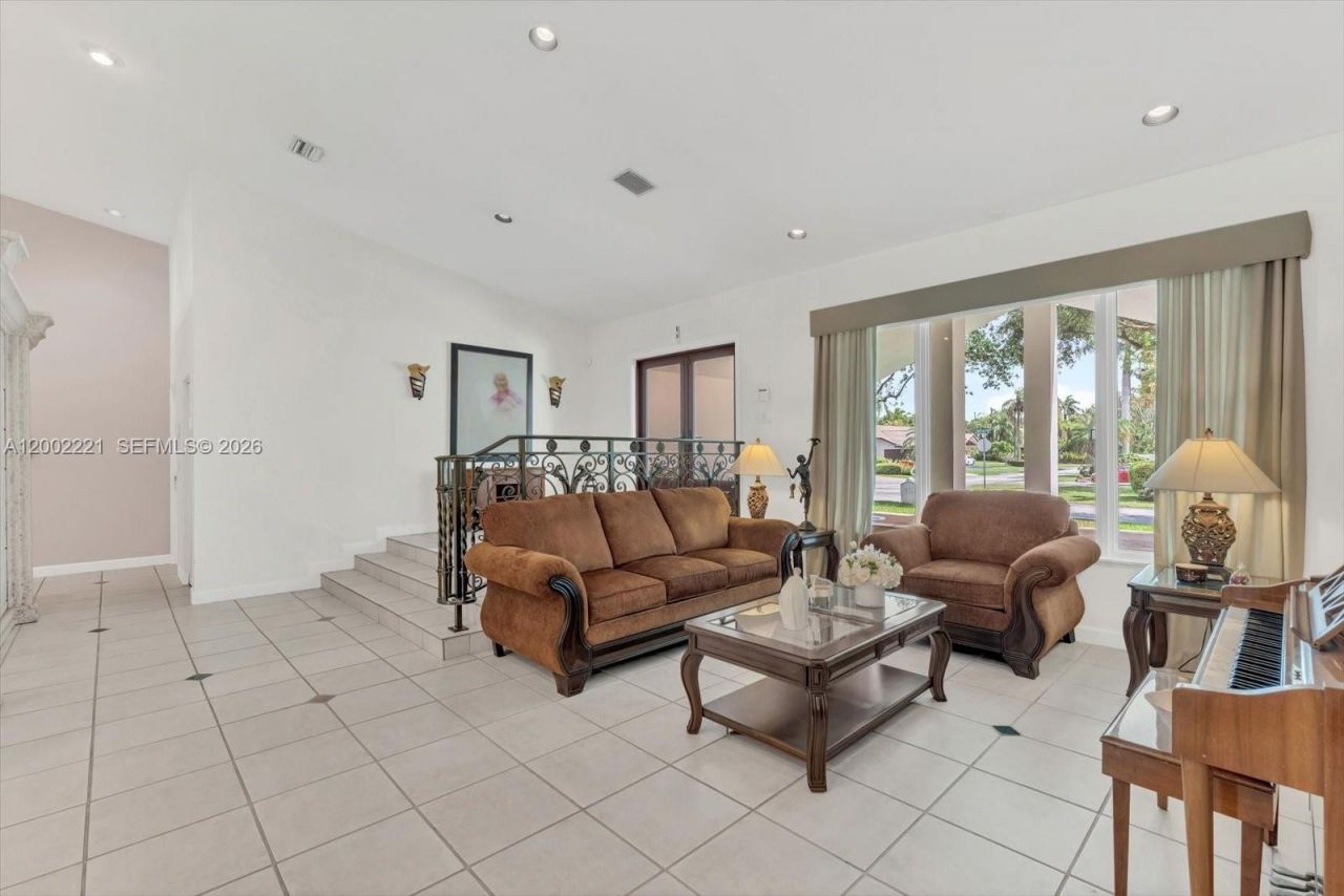 9941 SW 143rd St, Miami, FL 33176 Photo