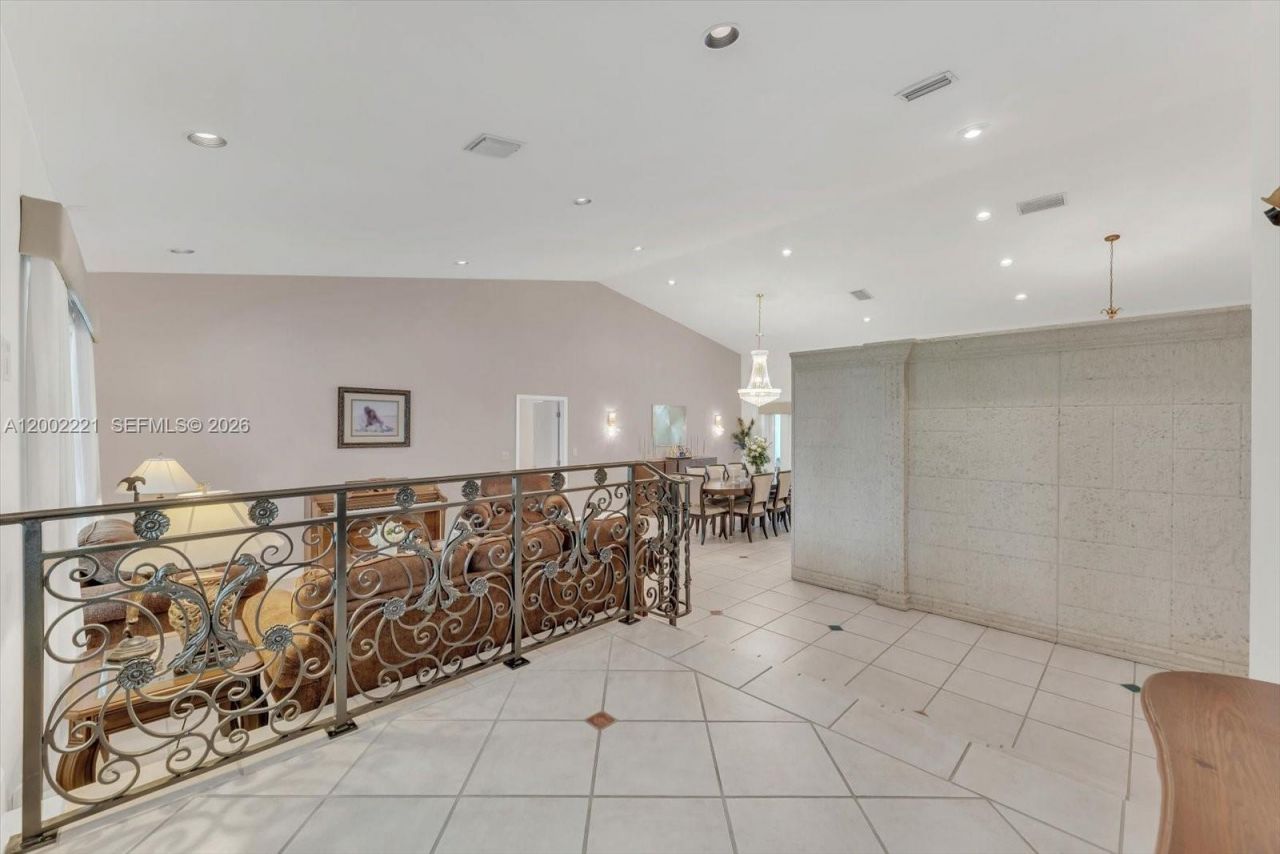 9941 SW 143rd St , Miami, FL 33176 Photo