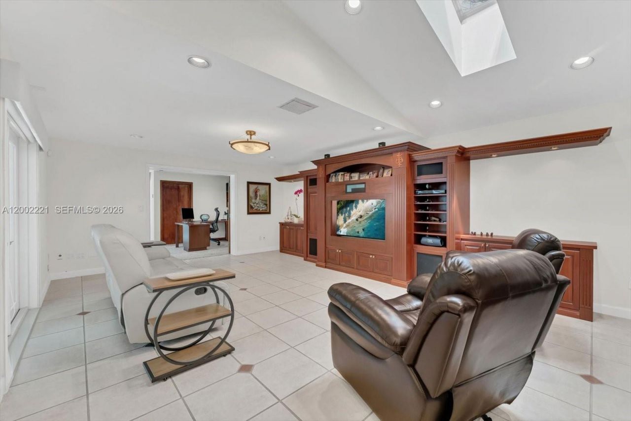 9941 SW 143rd St, Miami, FL 33176 Photo
