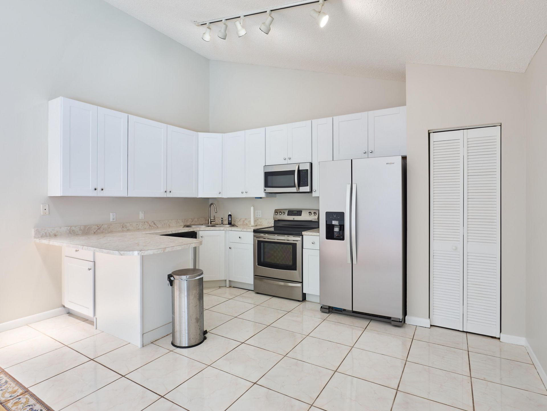 5532 Golden Eagle Circle, Palm Beach Gardens, FL 33418 Photo