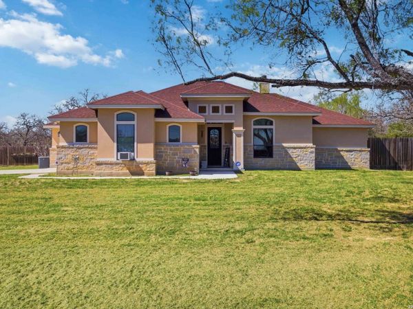 133 SENDERA CROSSING, La Vernia, TX 78121