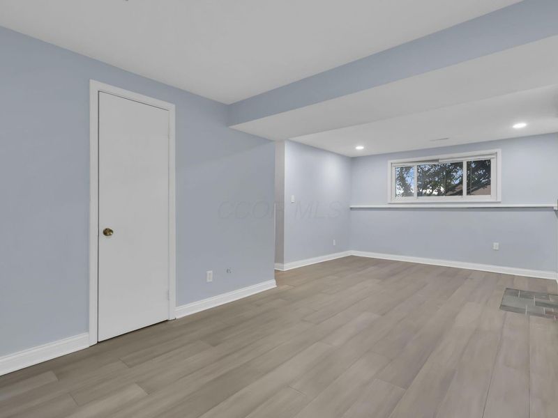 5503 Nike Drive, Hilliard, OH 43026 Photo 28