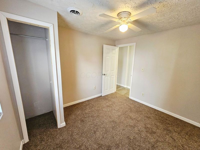 30 Market Street , Bloomingburg, OH 43106 Photo 13