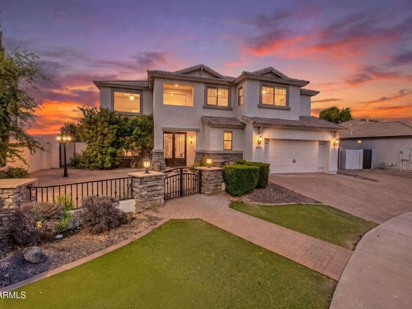 6998 S WILSON Drive, Chandler, AZ 85249