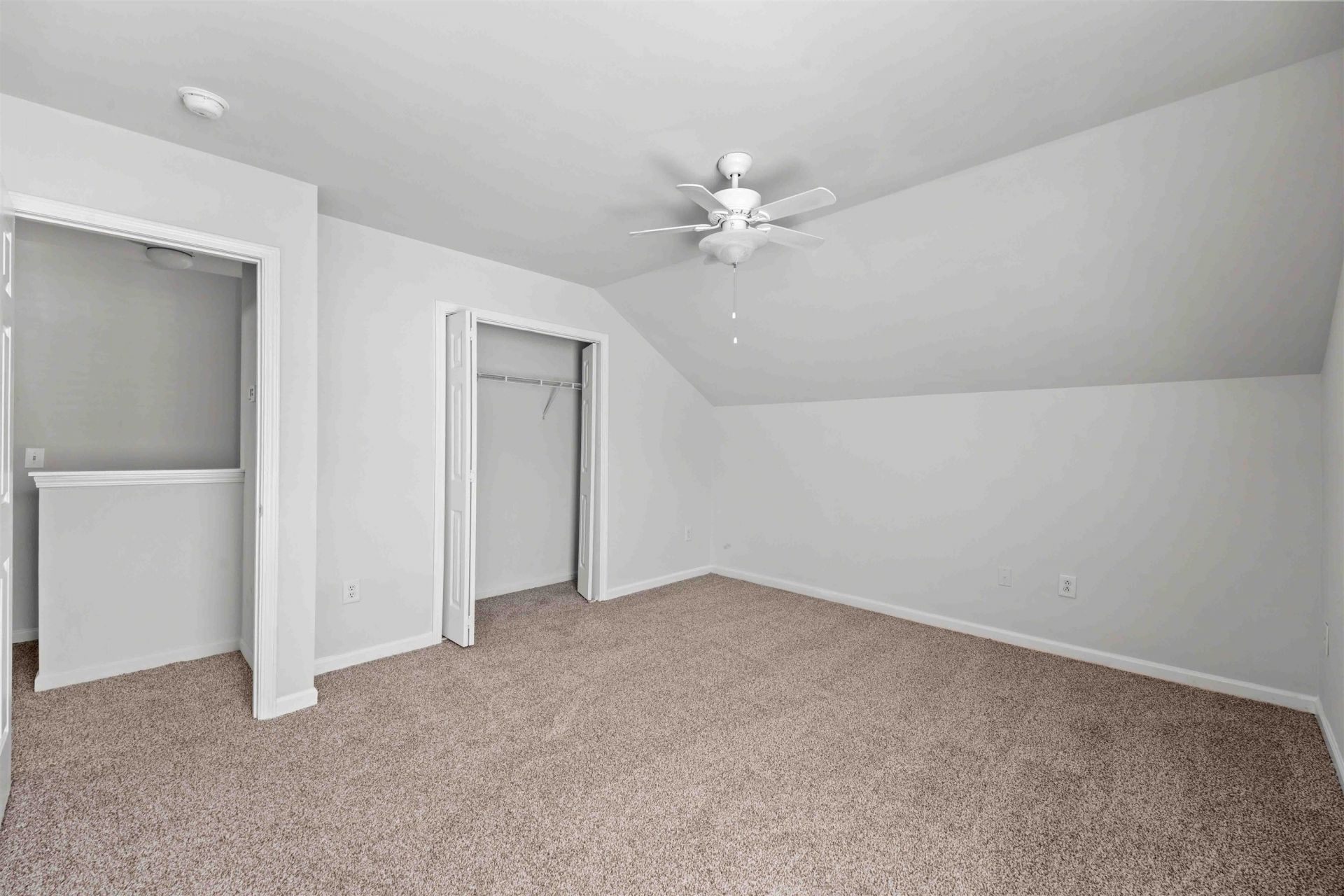 216 Barclay Dr. Photo 25
