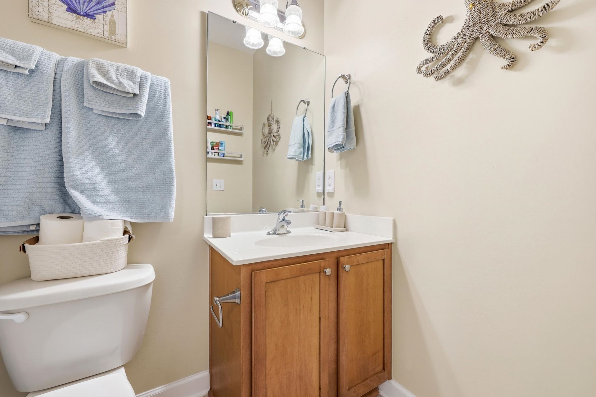 6253 Catalina Dr.  Photo 16