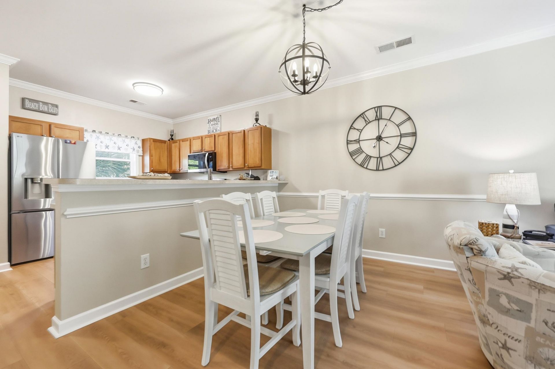 6253 Catalina Dr.  Photo 8