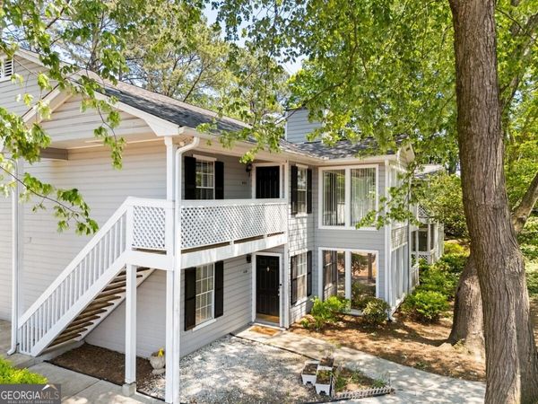 405 Natchez Trace, Unit 405, Sandy Springs, GA 30350