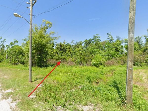 81 Bayou Avenue, Panama City, FL 32401