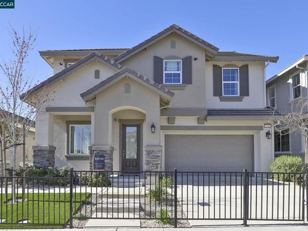 515 Yarrow Dr, Fairfield, CA 94534