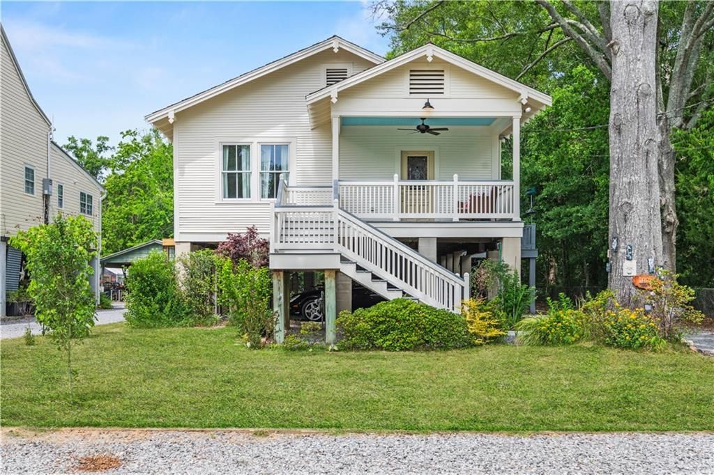 406 CARROLL Street, Mandeville, LA 70448