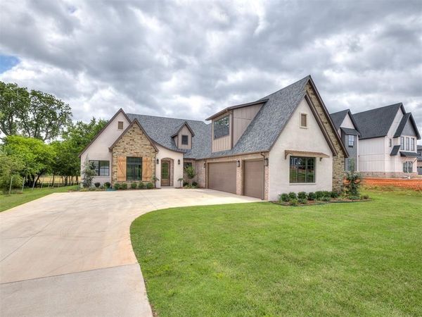 3394 Red Ridge Drive, Blanchard, OK 73010