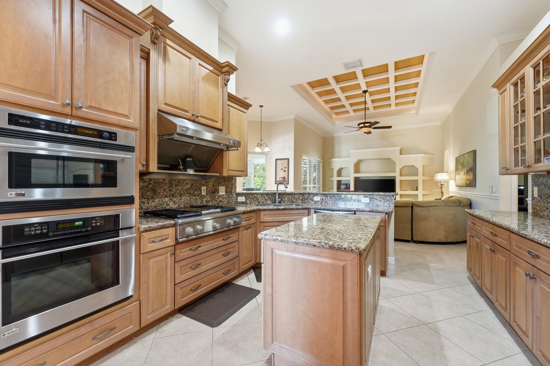 2199 SE Heathwood Circle, Port Saint Lucie, FL 34952 Photo