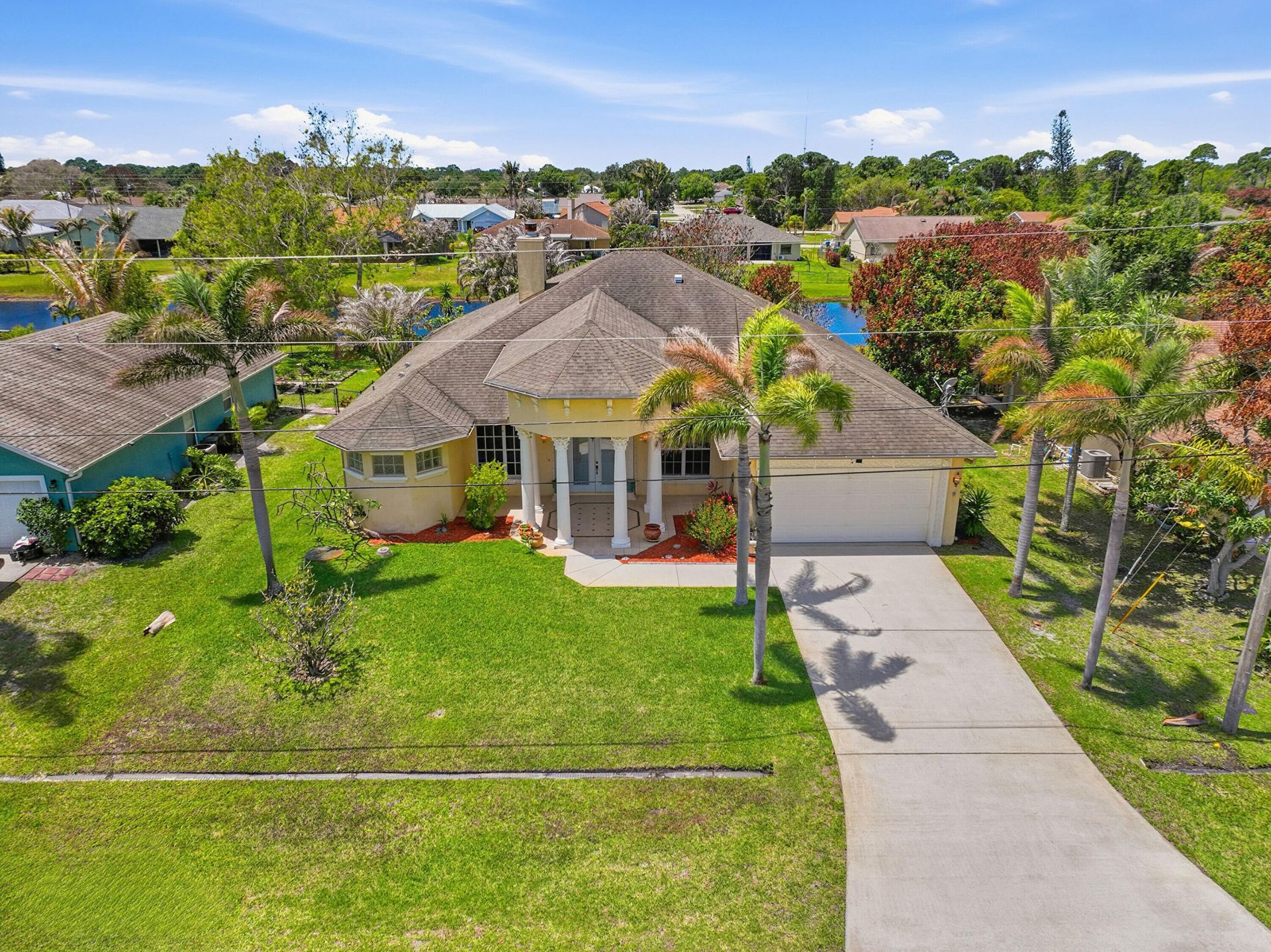 2199 SE Heathwood Circle, Port Saint Lucie, FL 34952 Photo