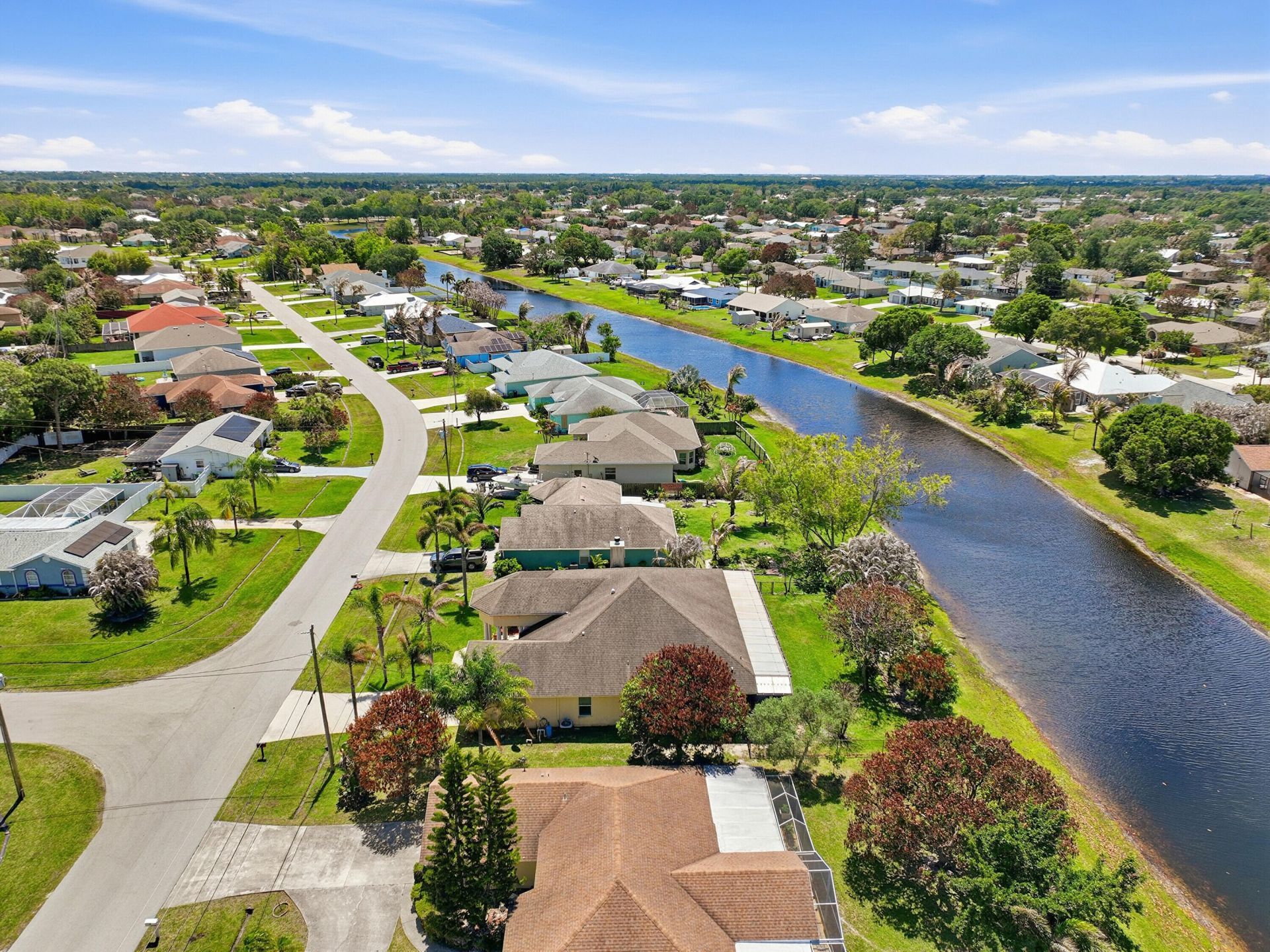 2199 SE Heathwood Circle, Port Saint Lucie, FL 34952 Photo