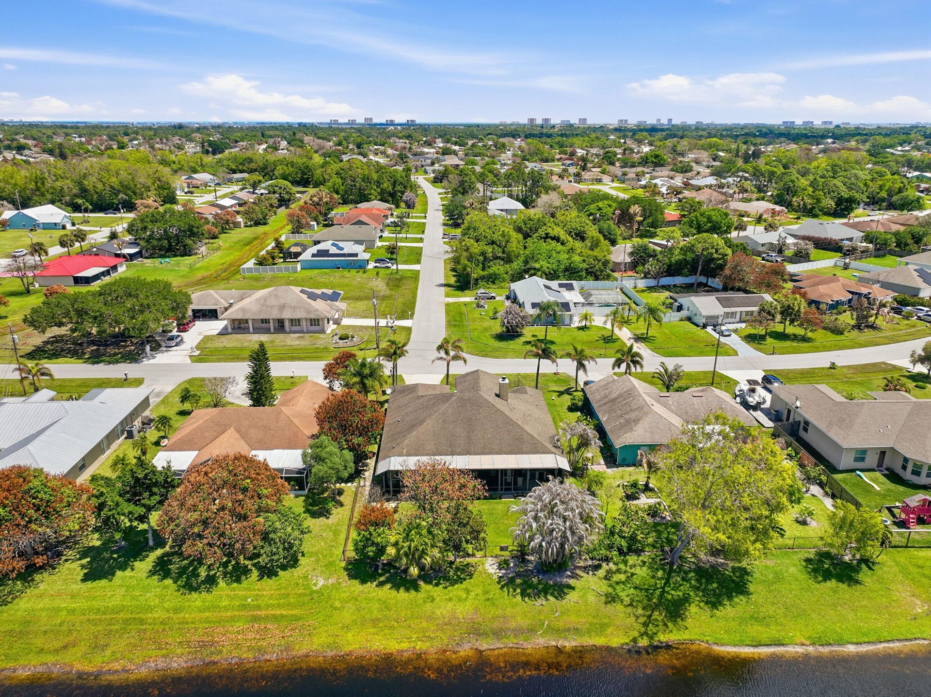 2199 SE Heathwood Circle, Port Saint Lucie, FL 34952 Photo