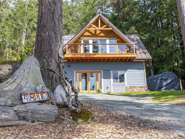 4810 Cannon Cres , Pender Island, BC V0N 2M2