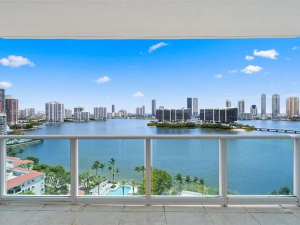 3301 NE 183rd St , Unit 1604, Aventura, FL 33160