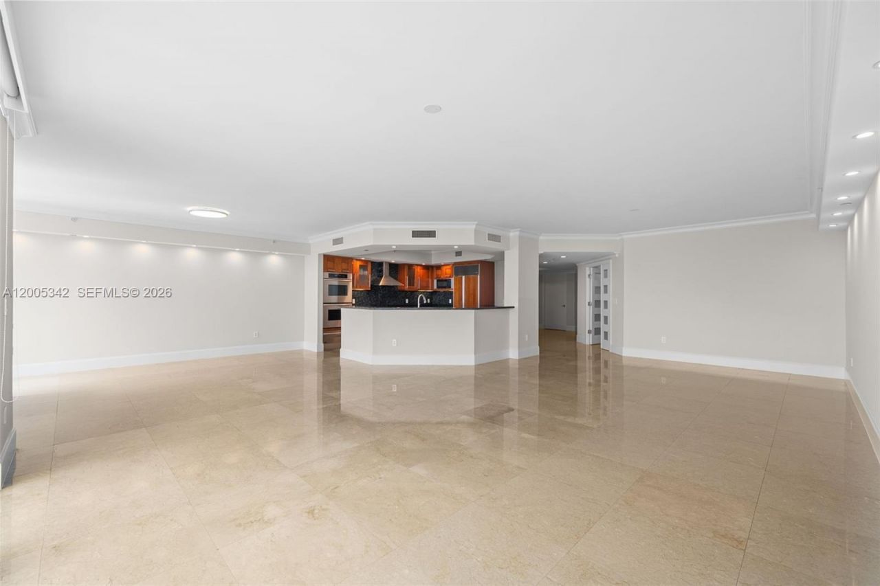 3301 NE 183rd St , Unit 1604, Aventura, FL 33160 Photo