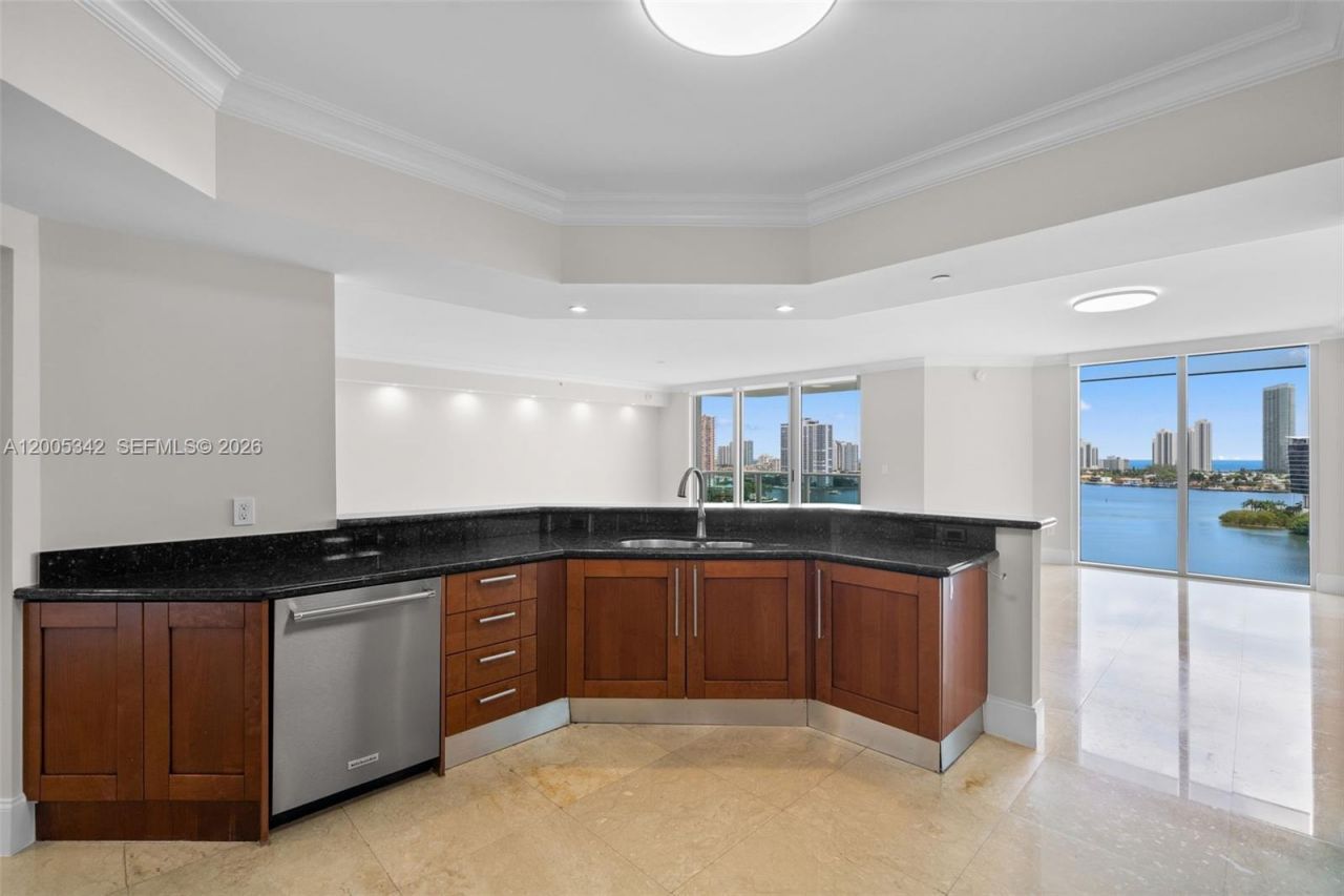 3301 NE 183rd St , Unit 1604, Aventura, FL 33160 Photo