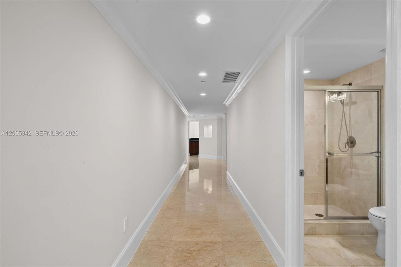 3301 NE 183rd St , Unit 1604, Aventura, FL 33160 Photo