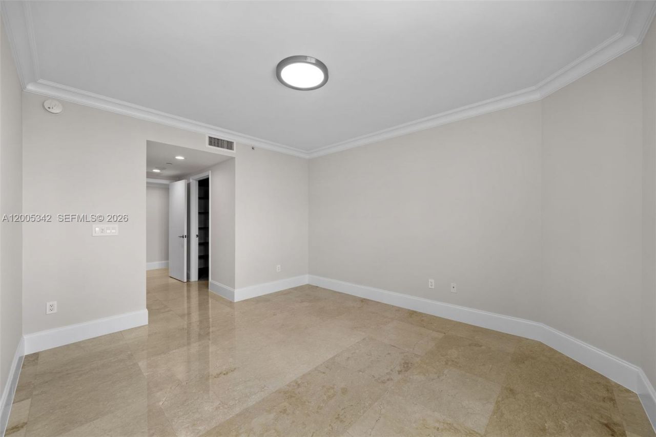 3301 NE 183rd St , Unit 1604, Aventura, FL 33160 Photo
