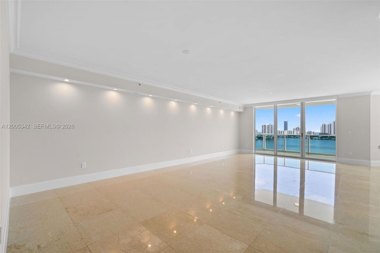 3301 NE 183rd St , Unit 1604, Aventura, FL 33160 Photo