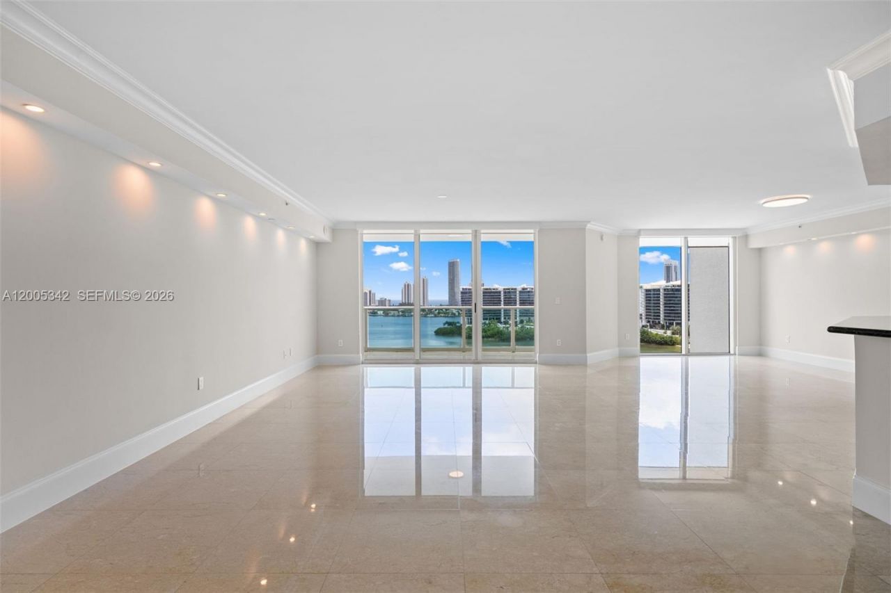 3301 NE 183rd St , Unit 1604, Aventura, FL 33160 Photo