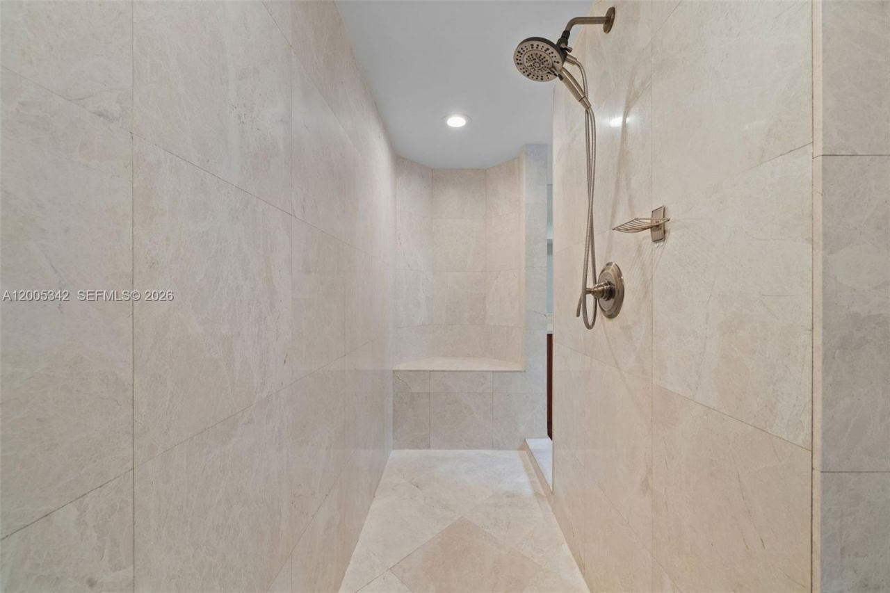 3301 NE 183rd St , Unit 1604, Aventura, FL 33160 Photo