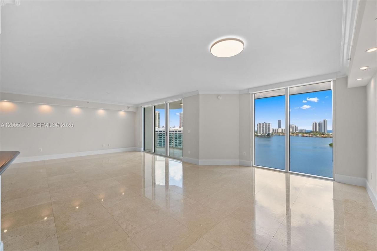 3301 NE 183rd St , Unit 1604, Aventura, FL 33160 Photo