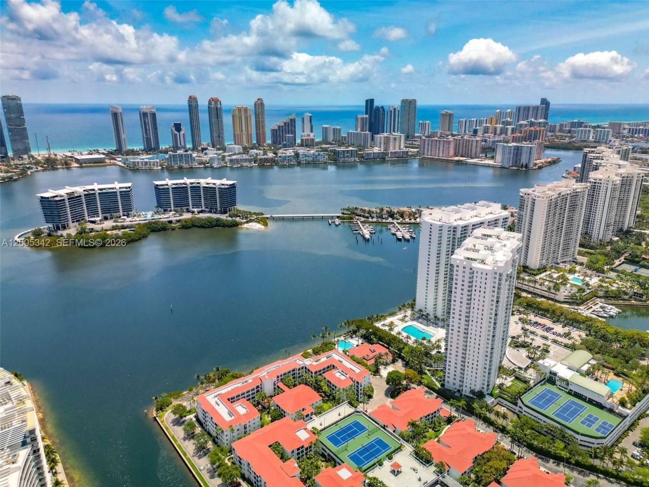 3301 NE 183rd St , Unit 1604, Aventura, FL 33160 Photo