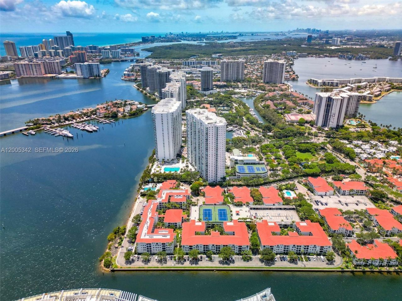 3301 NE 183rd St , Unit 1604, Aventura, FL 33160 Photo
