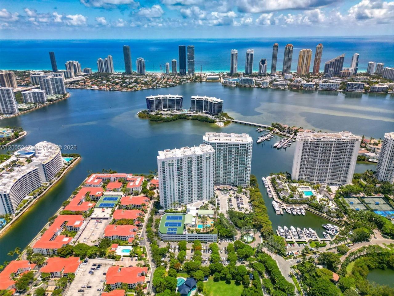 3301 NE 183rd St , Unit 1604, Aventura, FL 33160 Photo