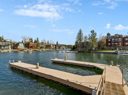 2062 Aloha Drive, South Lake Tahoe, CA 96150 Photo