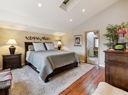 2062 Aloha Drive, South Lake Tahoe, CA 96150 Photo