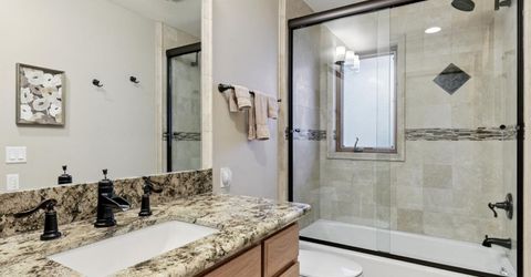 2062 Aloha Drive, South Lake Tahoe, CA 96150 Photo