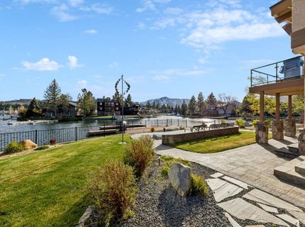 2062 Aloha Drive, South Lake Tahoe, CA 96150 Photo