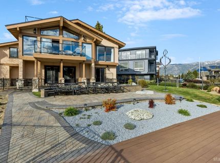 2062 Aloha Drive, South Lake Tahoe, CA 96150 Photo