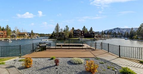 2062 Aloha Drive, South Lake Tahoe, CA 96150 Photo