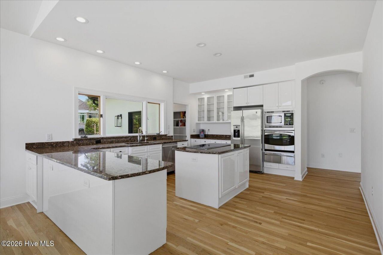 304 Gull Road Photo 17